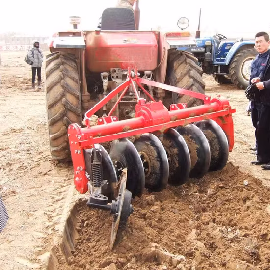 3-дисковый дисковый плуг Mf на тракторе для Южной Африки